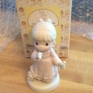 Precious moments figure